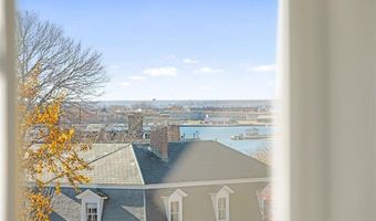 12 Mt. Vernon St 5, Newport, RI 02840