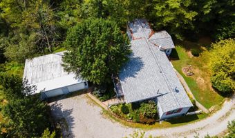 6628 Bateman Ln, Athens, OH 45701