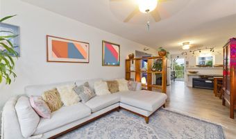 15-1565 Beach Rd, Keaau, HI 96749