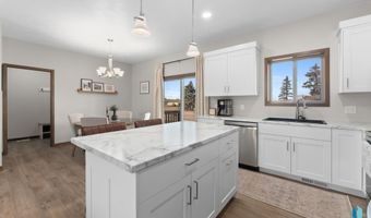 500 E Cairos Pl, Brandon, SD 57005