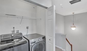 284 Broadstone Dr, Adams Twp., PA 16046