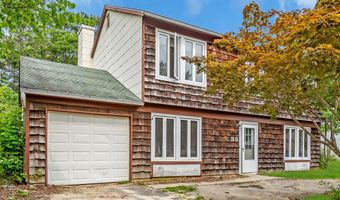 33 Windward Dr, Barnegat, NJ 08005