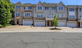 31 White Oak Ln, Aberdeen, NJ 07747