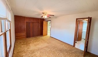 413 N 5th St, Arkansas City, KS 67005