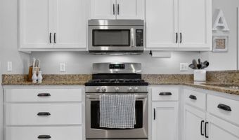 125 Berkshire Ln, Albertville, AL 35950