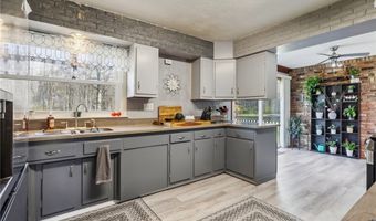 2500 Douglas Rd, Ashtabula, OH 44004
