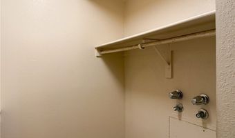 98-450 Koauka Loop 201, Aiea, HI 96701