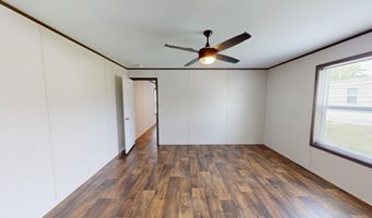 2401 Gene Ave, Albert Lea, MN 56007