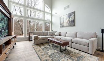 12 S Broadway, Beverly Shores, IN 46301