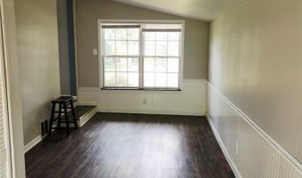 316 Lakeside Dr, Ballwin, MO 63021