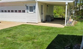 2543 Burlingham Dr, Ashtabula, OH 44004