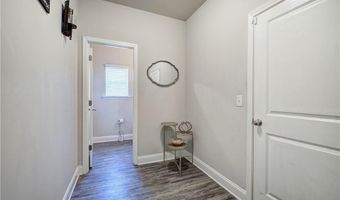 41 Darby Ln, Adairsville, GA 30103