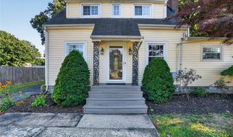3912 Lake Rd W, Ashtabula, OH 44004