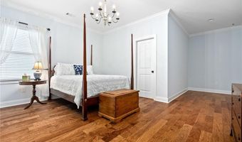 2051 MOORES MILL Rd, Auburn, AL 36830