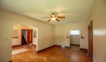 306 E College, Algona, IA 50511