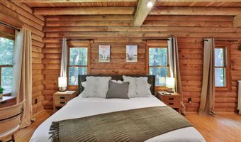 21663 OATLANDS Rd, Aldie, VA 20105