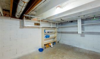 110 W Lakeshore Dr, McAlester, OK 74501