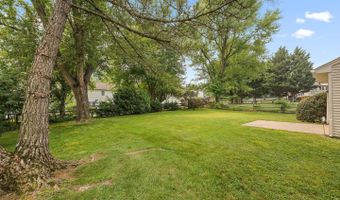 8 SIGNAL HILL Dr, Hockessin, DE 19707