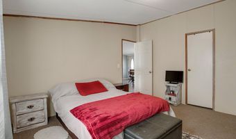 2 STOREY Ave, Belen, NM 87002