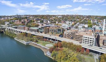 3303 WATER St NW 4B, Washington, DC 20007