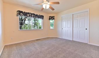 735 Live Oak Dr, Angels Camp, CA 95222