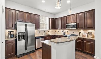 15814 Breedlove Pl 137, Addison, TX 75001