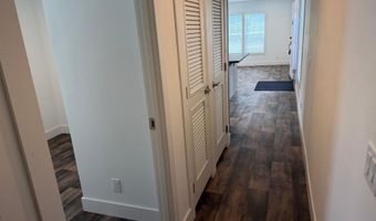 1611 6th Ave E A6, Alexandria, MN 56308