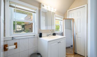 28 Grant Ave, Albany, NY 12206