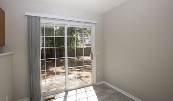 195 Woodgreen Dr, Aberdeen, NC 28315