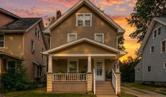 77 Devonshire Dr, Akron, OH 44312