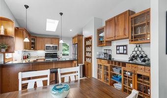 84 Cardinal Dr, North Kingstown, RI 02852