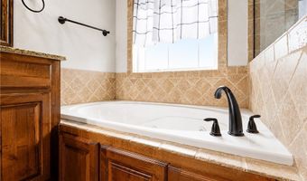 8367 Windsong Ln, Bentonville, AR 72713