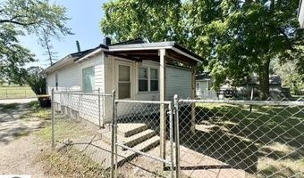 1709 Hickory St, Alma, MI 48801