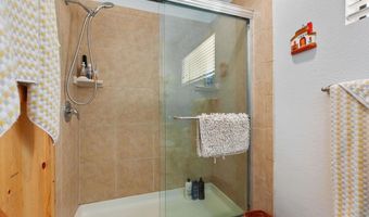 2605 Kauana Loa Dr, Escondido, CA 92029