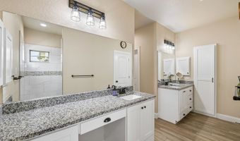 9691 Crow Ln, Adkins, TX 78101