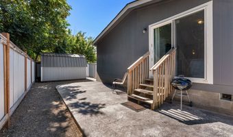 308 E HUMBOLDT St, Bingen, WA 98605