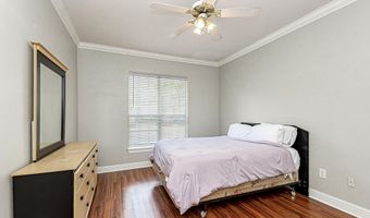 710 E Boyd Dr #1502, Baton Rouge, LA 70808