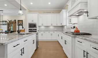 404 London Rd, Ball Ground, GA 30107