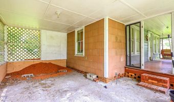 213 N Magnolia Ave, Andrews, SC 29510
