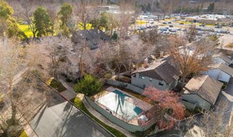 1009 E Strawberry Ln, Boise, ID 83712