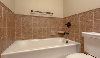 5082 FM 44 W, De Kalb, TX 75559