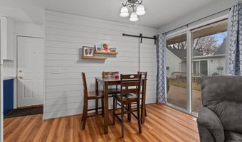 1920 E FRANCES St, Appleton, WI 54911