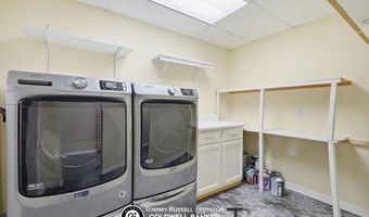 3920 Eagle Dr, Casper, WY 82604