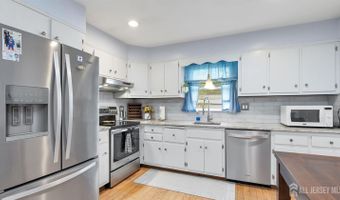 29 Cornell St, Avenel, NJ 07001