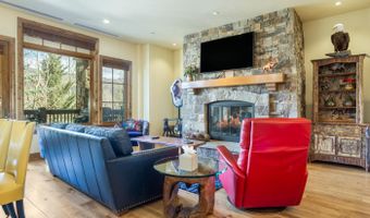 300 Prater Rd A-202, Avon, CO 81620