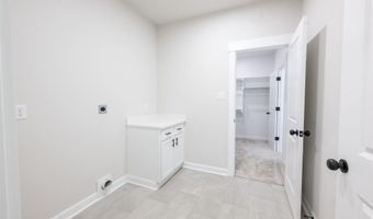 1017 Creekwood Cir, Bauxite, AR 72011