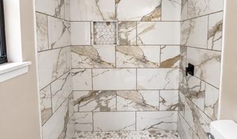 439 W 64TH St, Anniston, AL 36206