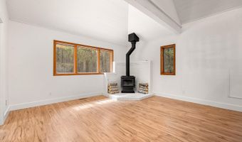 55402 Homestead Way, Bend, OR 97707