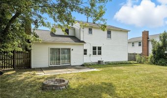 292 Oakbrook Dr, Amherst, NY 14221