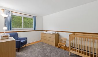 2406 N Lafayette St, Arlington Heights, IL 60004